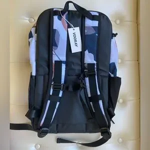 Vooray | Bags | Brand New With Tag Vooray Avenue Onthego  display picture 3